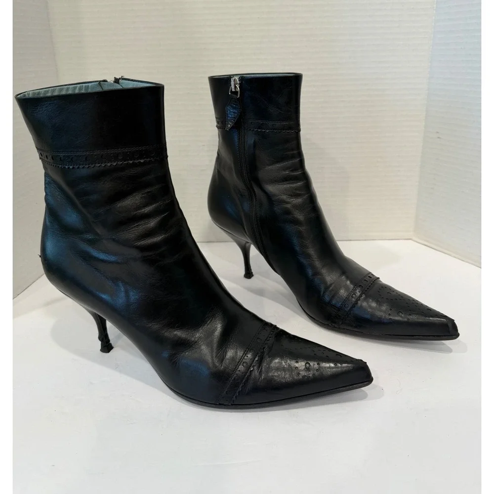Jil Sander Black Embellished Leather Pointed Toe Kitten Heel Zip Ankle Boots 9